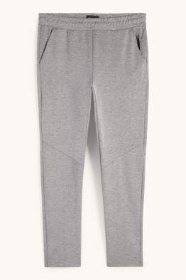 Pantaloni de trening funcționali