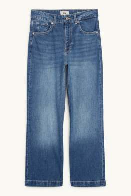Crop Wide Leg Jeans - Mid Waist