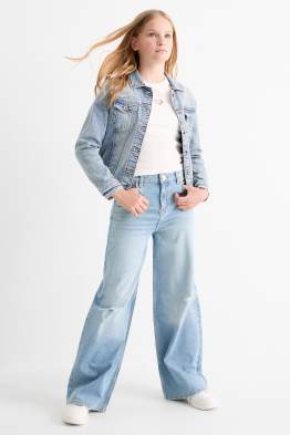 Wide leg jeans