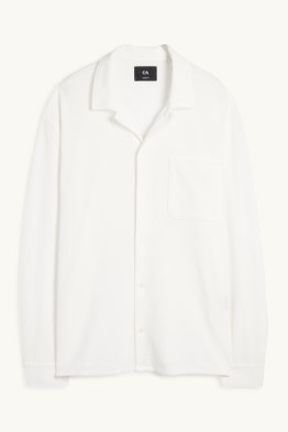 Koszula z dzianiny - loose fit - kołnierzyk rewersowy - w prążki