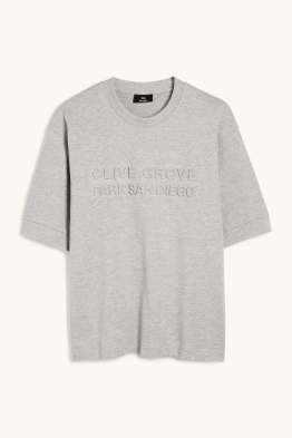 T-Shirt - Relaxed Fit