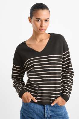 Pullover mit V-Ausschnitt - gestreift
