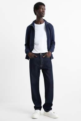 Regular jeans with button fly