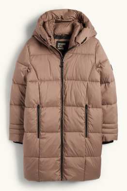 Jaqueta embuatada amb caputxa