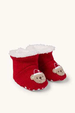 Os de peluix - sabates per gatejar per a nadó