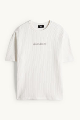 T-Shirt - Relaxed Fit - gerippt