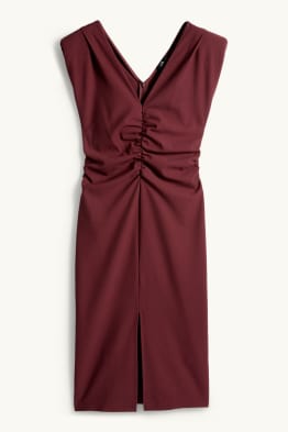 Kleid mit V-Ausschnitt - Straight Fit