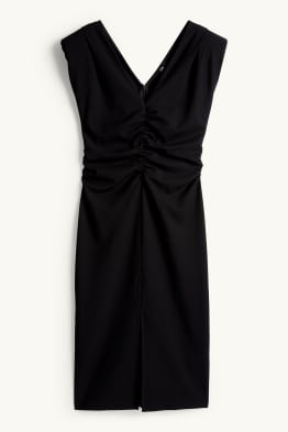 Kleid mit V-Ausschnitt - Straight Fit