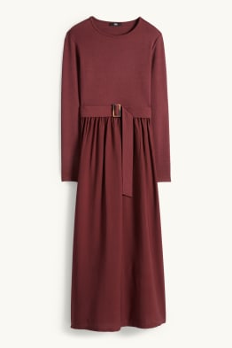 Robe Fit & Flare avec ceinture