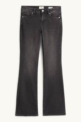 Bootcut jean - low waist