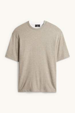 T-Shirt - Relaxed Fit