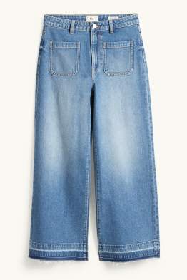 Crop Wide Leg Jeans - Mid Waist