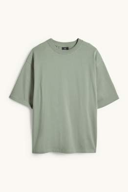 T-shirt - oversized