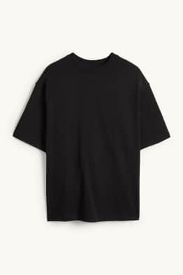 T-shirt - oversized