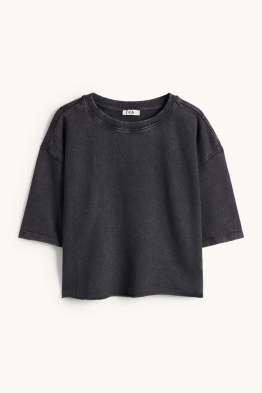 Crop T-Shirt - Relaxed Fit