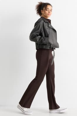 Flared legging - met structuur