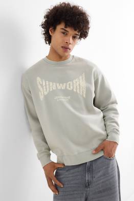 Oversized sweatshirt