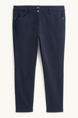 Slim jeans - średni stan