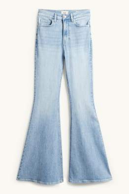 Flared Jeans - High Waist