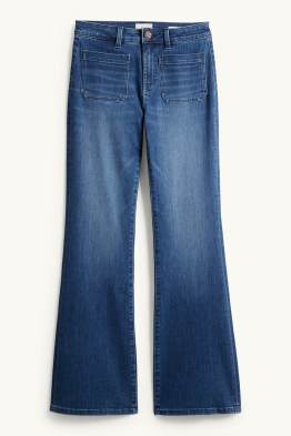 Flared Jeans - Mid Waist