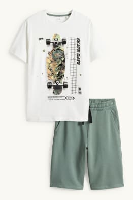 Skateboard - set - T-shirt en sweatshort - 2-delig
