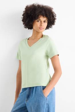 Tricou cu decolteu în V - slim fit