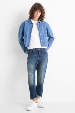 Boyfriend Jeans - Mid Waist