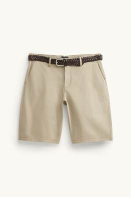 Korte broek met riem