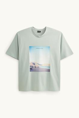 T-Shirt - Relaxed Fit