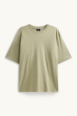 T-shirt - oversized