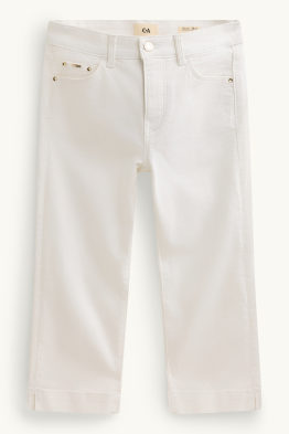 Capri Jeans - Mid Waist - Slim Fit