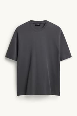 T-Shirt - Relaxed Fit