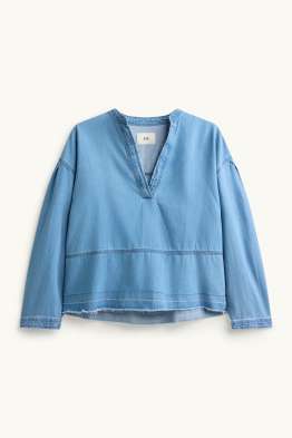 Camisa texana amb el coll en punta