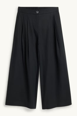 Culottes - mid-rise waist - wide leg