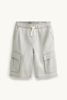 Jeans-Bermudas