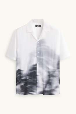 Camisa - relaxed fit - cuello solapa - estampada