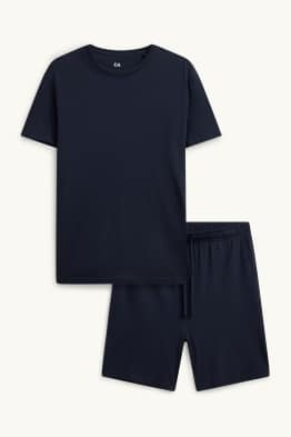 Short pyjamas