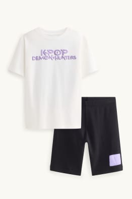 Outfit