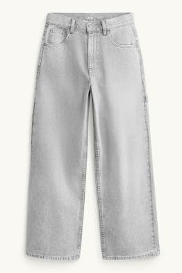 Baggy jeans