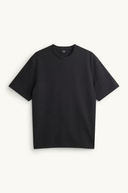 T-Shirt - Relaxed Fit