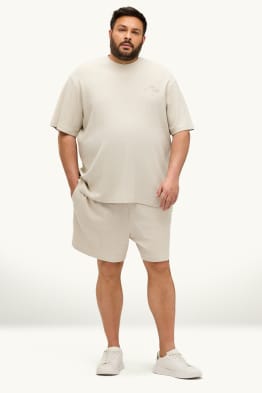 Shorts deportivos - con textura