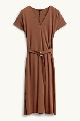 Fit & flare-jurk met V-hals en ceintuur