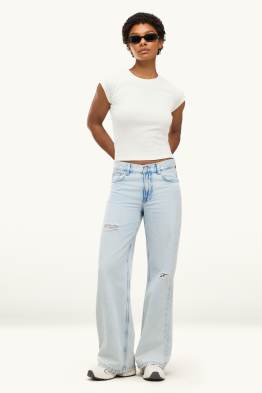 Wide leg jeans - low waist