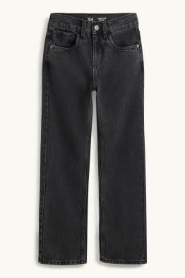 Straight jeans