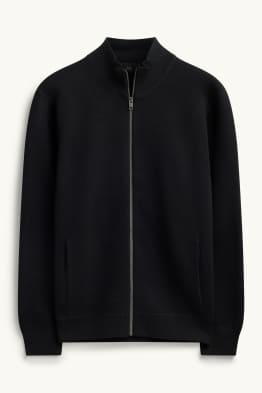 Strickjacke