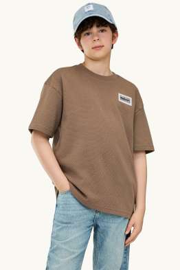 Camiseta de manga corta - con textura