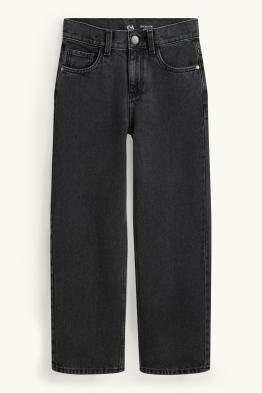 Loose jean