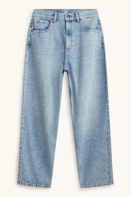 Baggy jeans