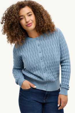 Gilet en maille - motif tressé
