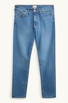 Slim tapered jeans - Flex jog denim - LYCRA®